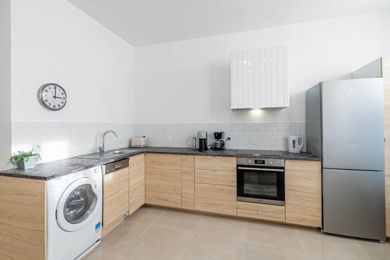 Le Borely: Appartement Climatise Avec 2 Chambres, A 800M De La Plage Marsylia Zewnętrze zdjęcie